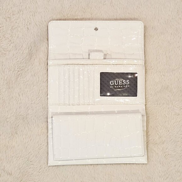 GUESS, Ivory faux crocodile textured wallet - Picture 5 of 8